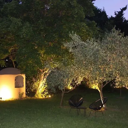 Un Paradis Avec Piscine Au Coeur Du Village كاسيس
