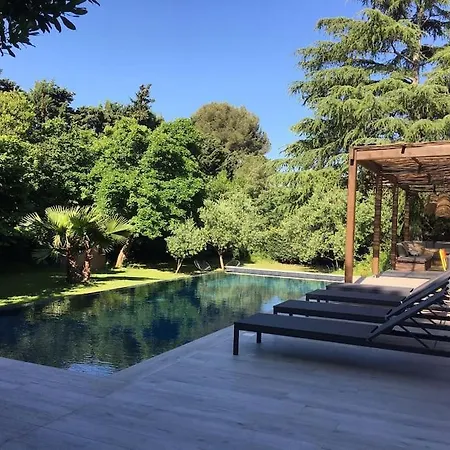 Un Paradis Avec Piscine Au Coeur Du Village *